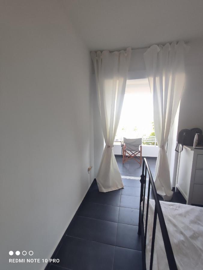 Andrew'S Sunset View Apartment 路特奇 外观 照片