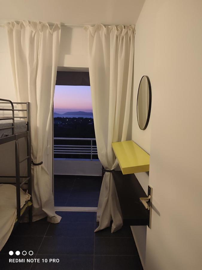 Andrew'S Sunset View Apartment 路特奇 外观 照片